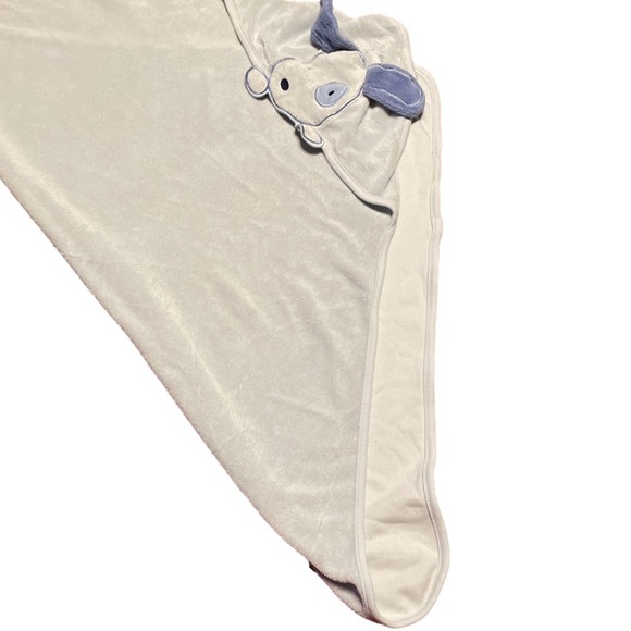 Carter’s Just One You blue terry cloth hooded bath towel with puppy dog on hood - Picture 7 of 14